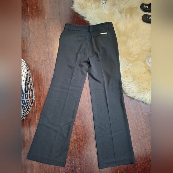 Womens Michael Kors Black Pants, Size 6. - Picture 4 of 4